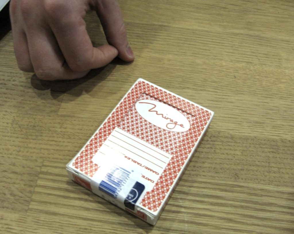 Käytetty kasinon korttipakka voi olla paljon arvokkaampi kuin uusi