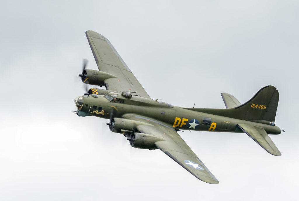 Boeing B-17-pommikone oli aikansa hittituote